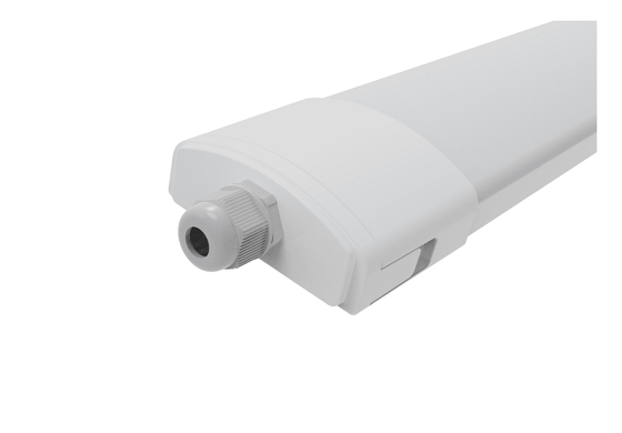IP66/IP65 el CE aislado tri luz del ángulo de haz del conductor 120° de la prueba de la prenda impermeable LED aprobó