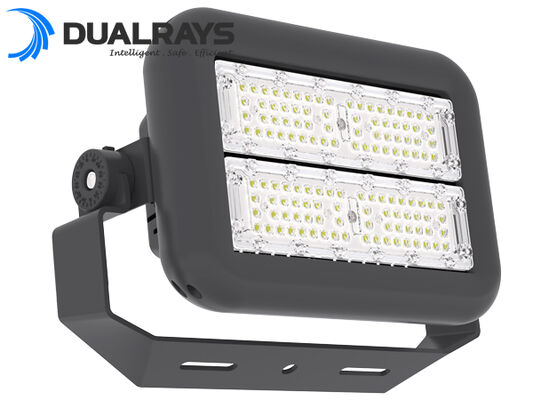 Proyector LED marino de 100 W con soporte de acero inoxidable 316 y herrajes para máxima resistencia a la corrosión con óptica profesional