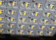 Luces de calle al aire libre de la serie IP66 LED de Dualrays 60W F4 SMD5050 LED que amortiguan la vida del control 50000H